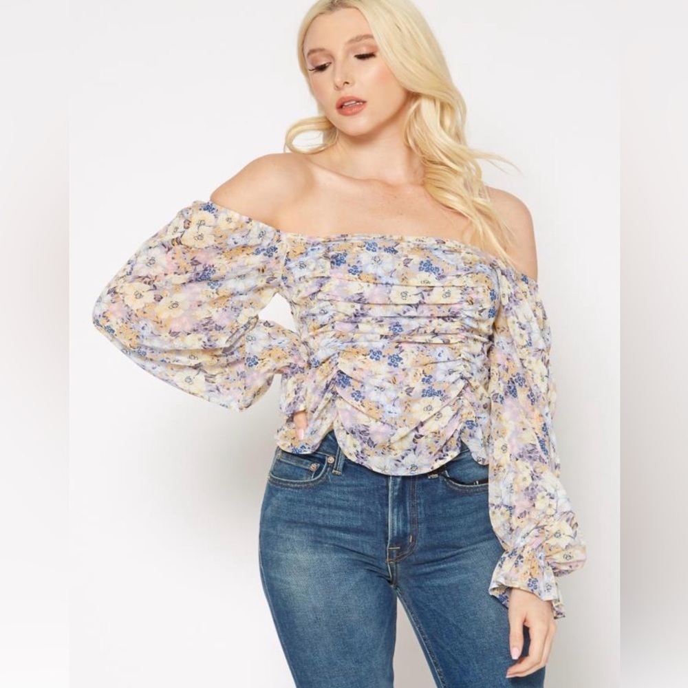 PLEIONE FLORAL WIDE
RUCHED TOP (Off-Shoulder )size XSMALL